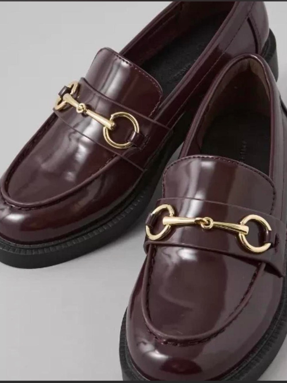 American eagle 🦅 Women’s Burgundy Patent Slip-On Loafers with Gold Horsebit